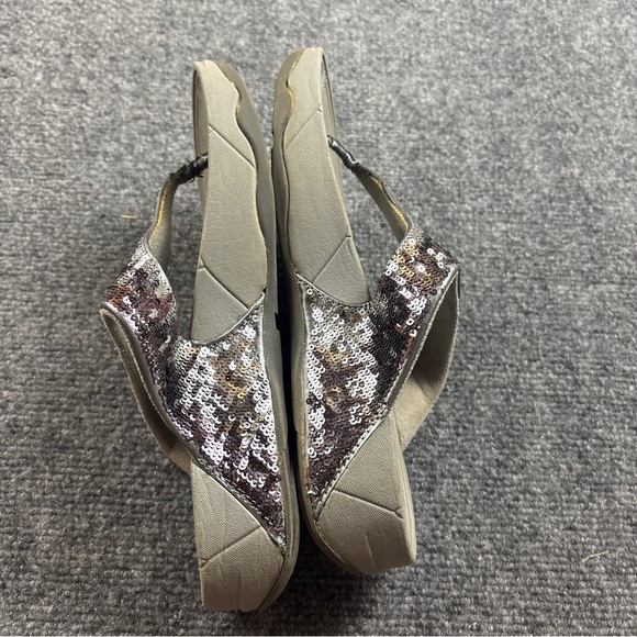 FITFLOP Women’s Grey Lulu Glitter Toe-Post Sandals Flip Flops size: 8 - Picture 8 of 10